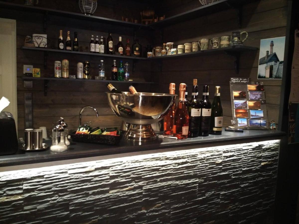 帕尔迪斯基Pakri Parun公寓式酒店 外观 照片